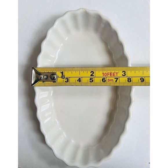 BonJour 4-oz Creme Brulee Ramekins Set of 4 Oval Shaped White - Picture 7 of 8